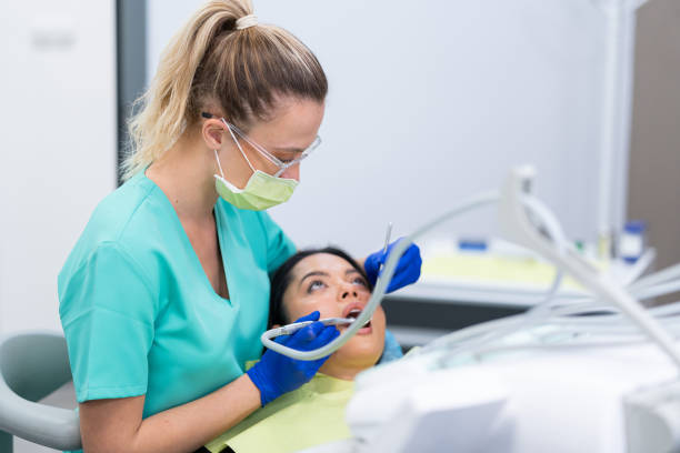 Best Emergency Dental Care for Broken or Chipped Teeth in Leona Valley, CA